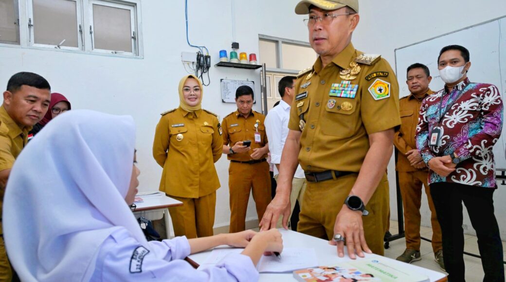Gubernur_ASR_Tinjau_Sekolah_Rakyat 6624e4be-747f-49e8-94e9-a1aaccbfc54c-1536x1024-1
