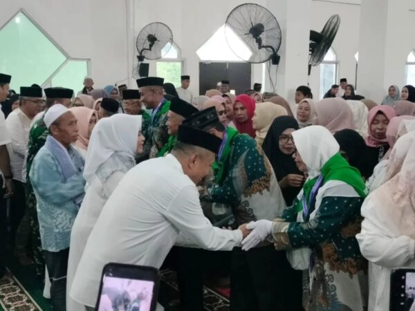 Bupati_Butur_Lepas_Calhaj_Infokom_Butur