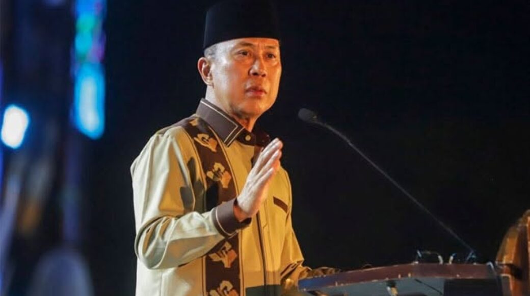Gubernur_Sultra_Andi_Sumangerukka Gubernur_Sultra_Andi_Sumangerukka-1