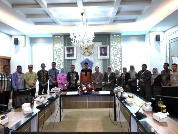 Pemkot_Kendari_MoU_Pelestarian_Bahasa_Sastra_Daerah