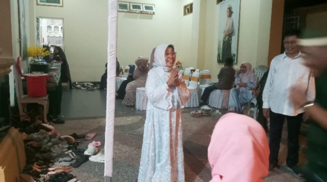 Anggota DPRD Sultra Harmawati Buka Puasa Bersama