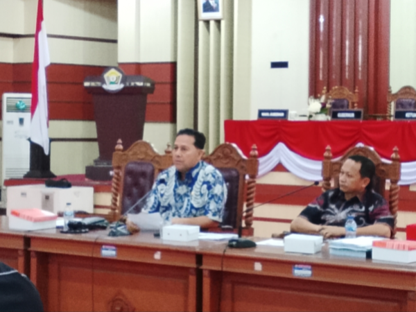Rapat_Pansus_Pertanggungjawaban_APBD_2025