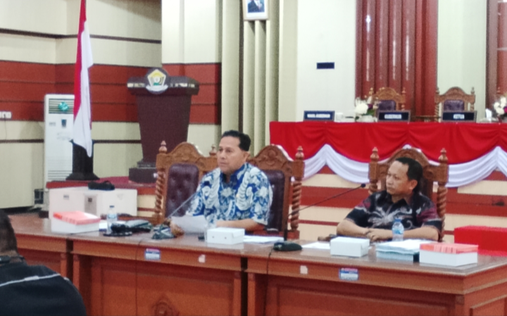 Rapat_Pansus_Pertanggungjawaban_APBD_2025